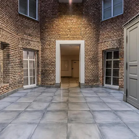 Appartement Comfortable Underground Studio In By Rent Like