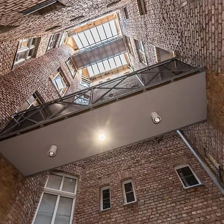 Comfortable Underground Studio In By Rent Like *